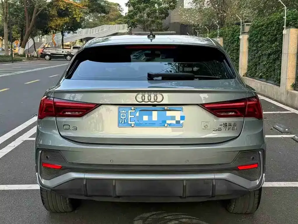 Audi Q3 Sportback 2021 из CN, фото 9