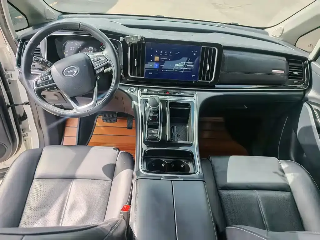 GAC Motor Trumpchi M8 — фото 3