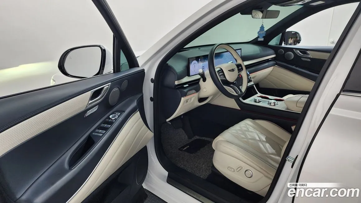 Genesis GV80 — фото 10