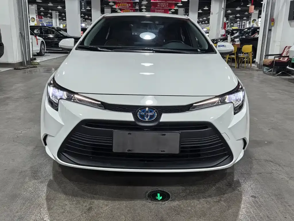 Toyota Levin 2024 из CN, фото 1