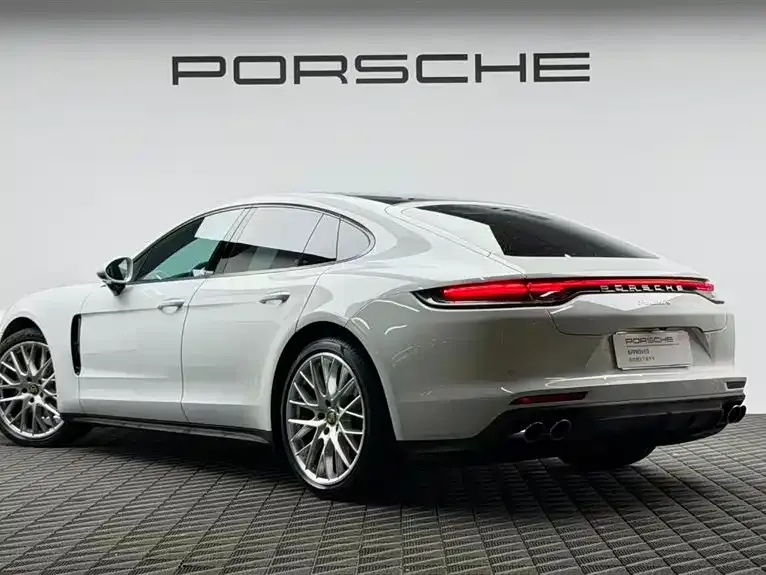 Porsche Panamera 2023 из CN, фото 7