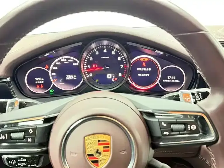 Porsche Panamera 2023 из CN, фото 6