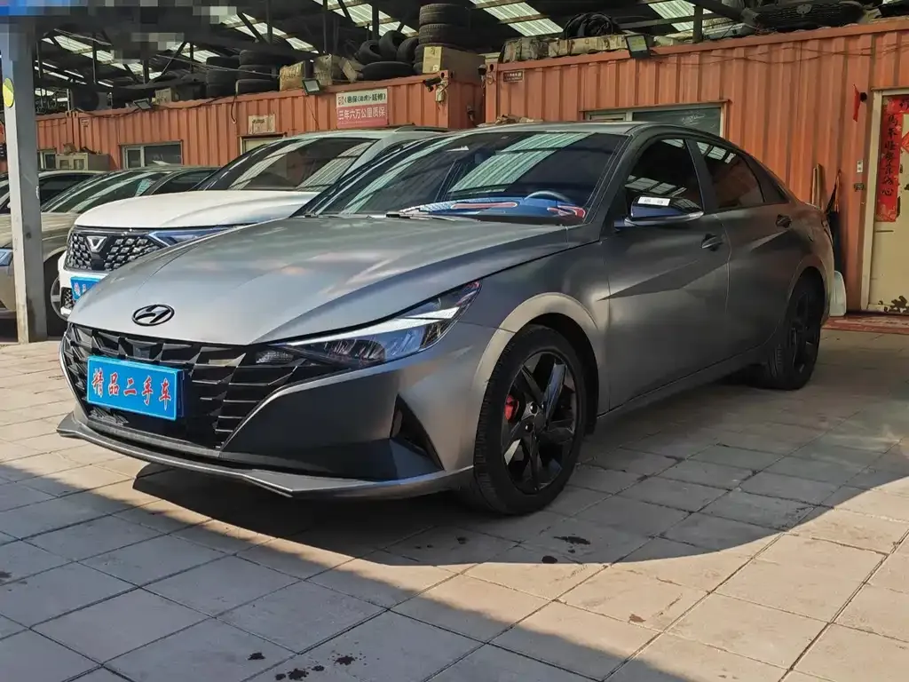 Hyundai Elantra 2023 из CN, фото 1