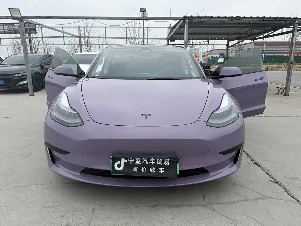 Tesla Model 3 — фото 8
