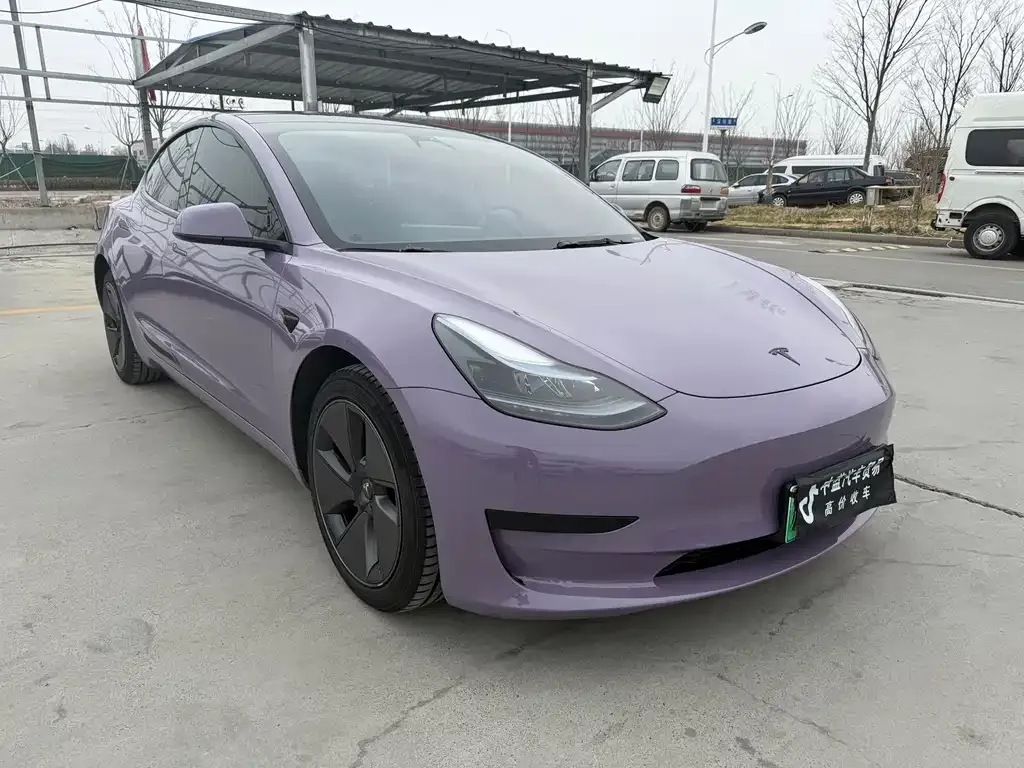 Tesla Model 3 — фото 9