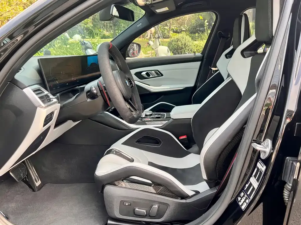 BMW M3 2025 из CN, фото 5