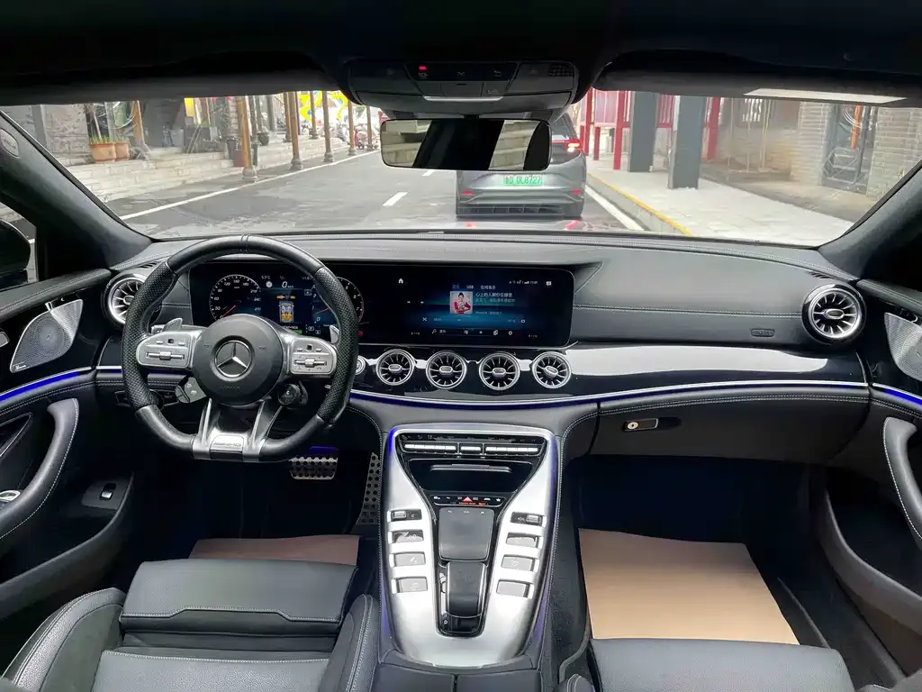 Mercedes-Benz AMG GT — фото 3