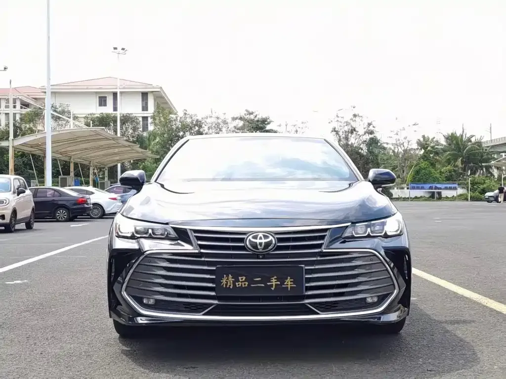 Toyota Avalon 2022 из CN, фото 3