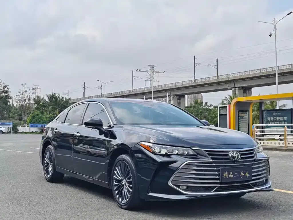Toyota Avalon 2022 из CN, фото 6