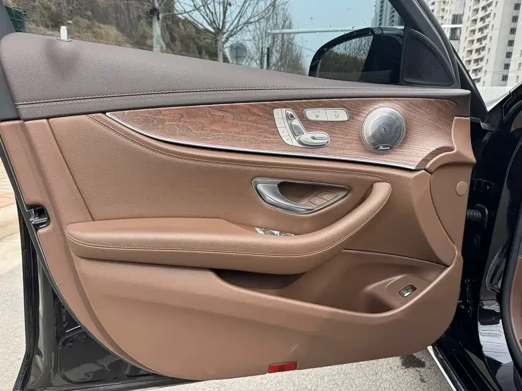 Mercedes-Benz E-Class 2021 из CN, фото 3