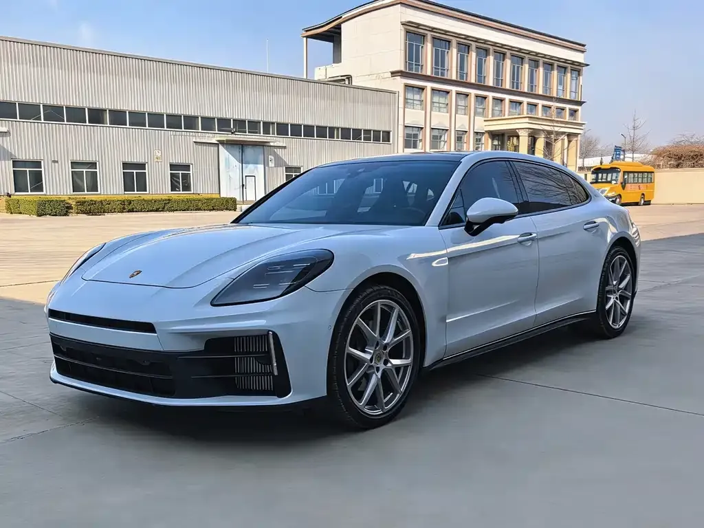 Porsche Panamera 2025 из CN, фото 1