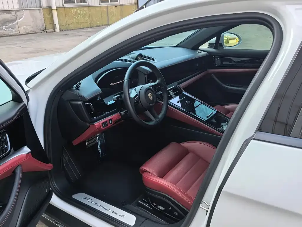 Porsche Panamera 2025 из CN, фото 7