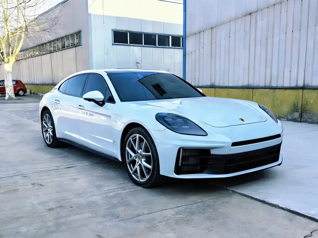 Porsche Panamera 2025 из CN, фото 8