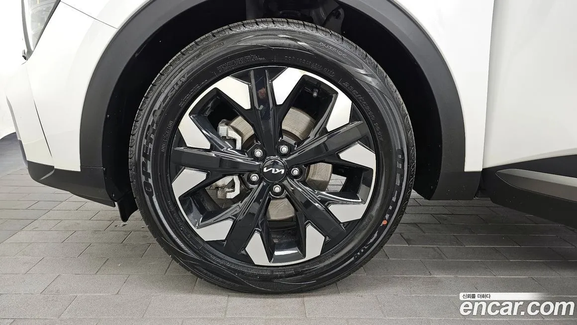 Kia Sportage — фото 10