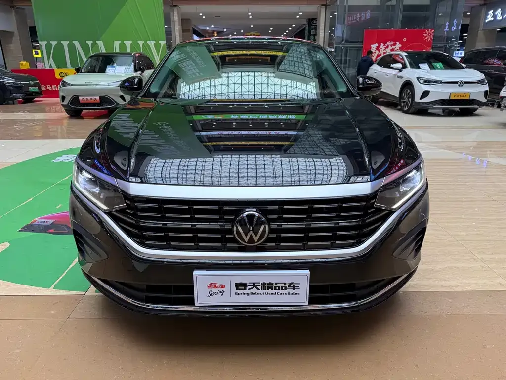 Volkswagen Passat — фото 5