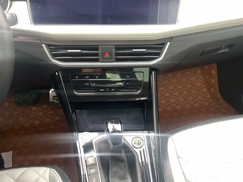 Volkswagen Tayron 2023 из CN, фото 4