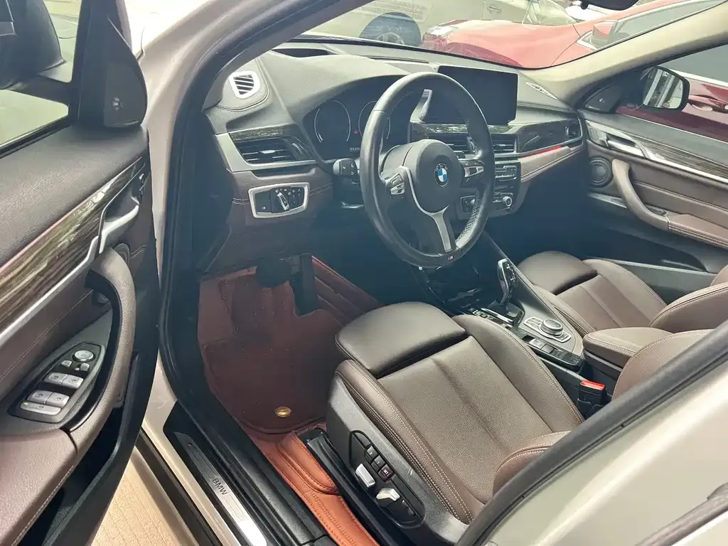BMW X1 2021 из CN, фото 6