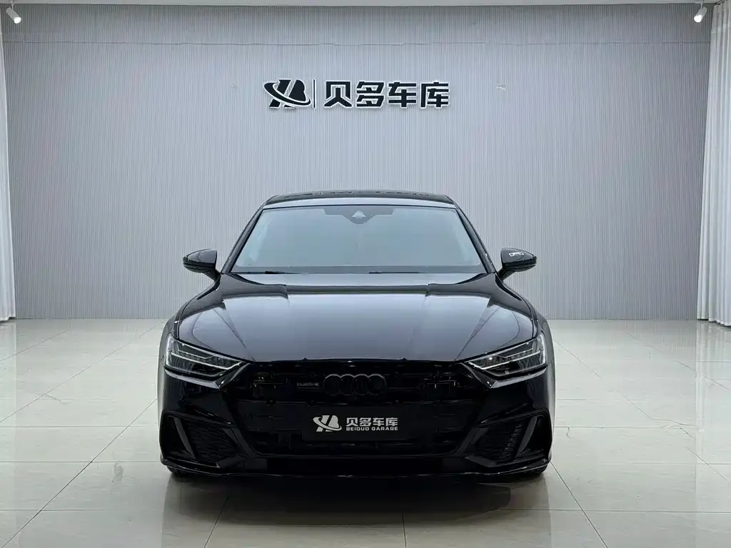 Audi A7L — фото 2