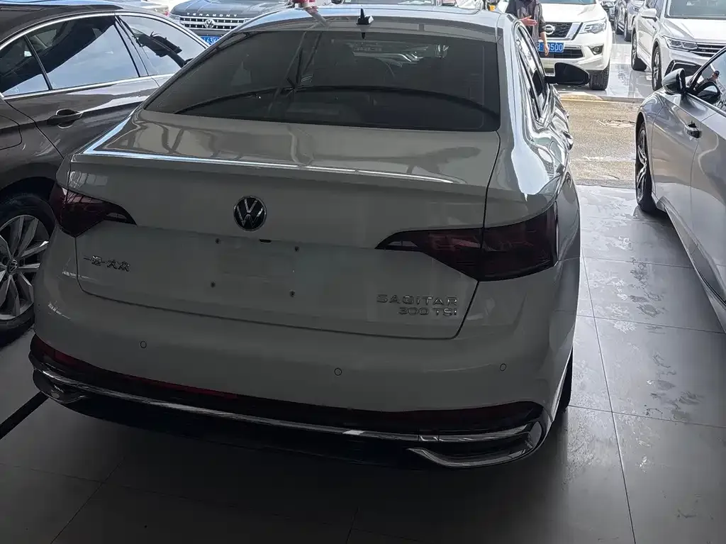 Volkswagen Sagitar 2023 из CN, фото 7