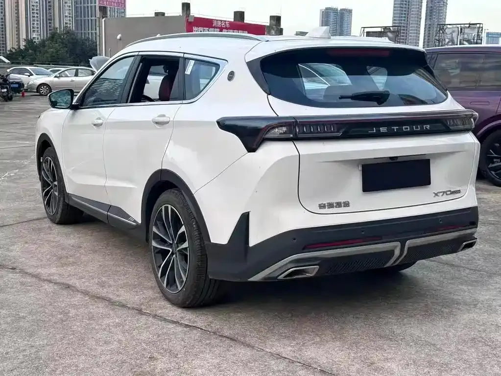 Jetour X70 PLUS — фото 9