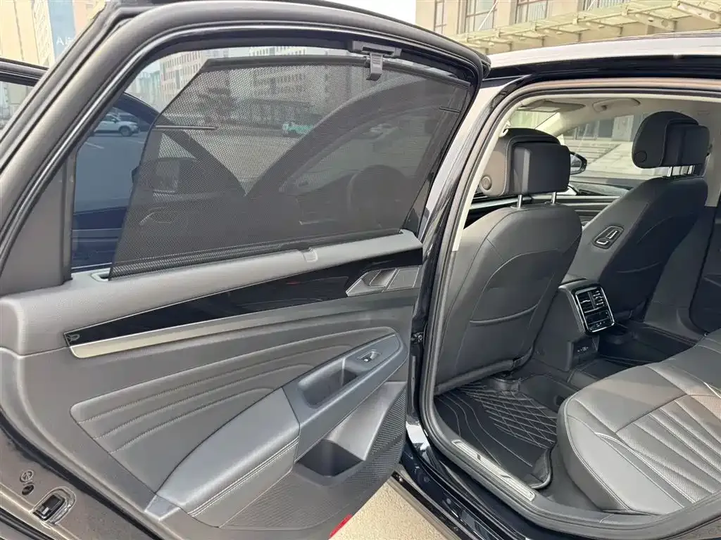 Volkswagen Passat — фото 3