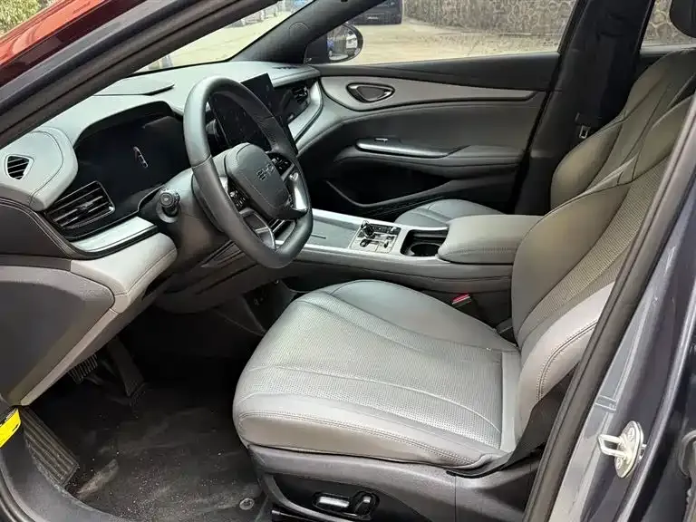 BYD Seal 07 DM-i — фото 6