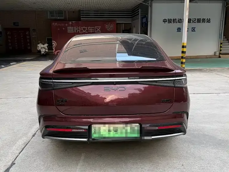 BYD Seal 07 DM-i — фото 8