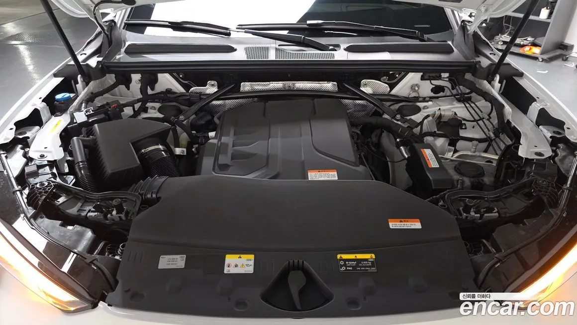Audi Q5 2025 из KR, фото 8