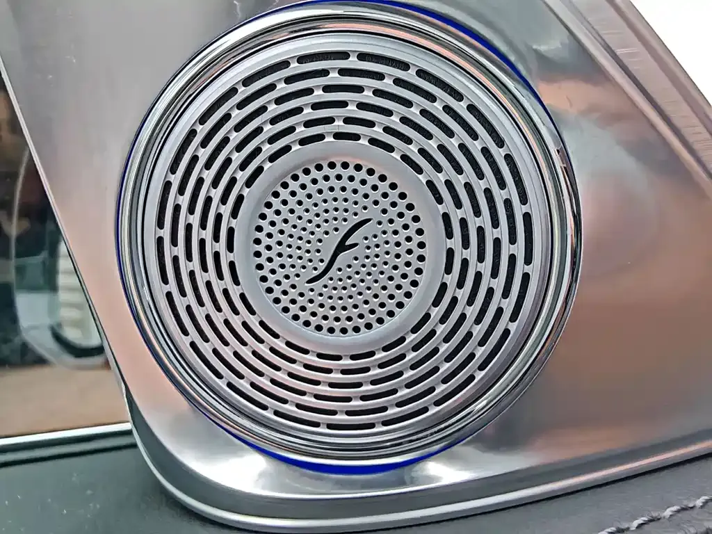 Mercedes-Benz E-Class New Energy — фото 9