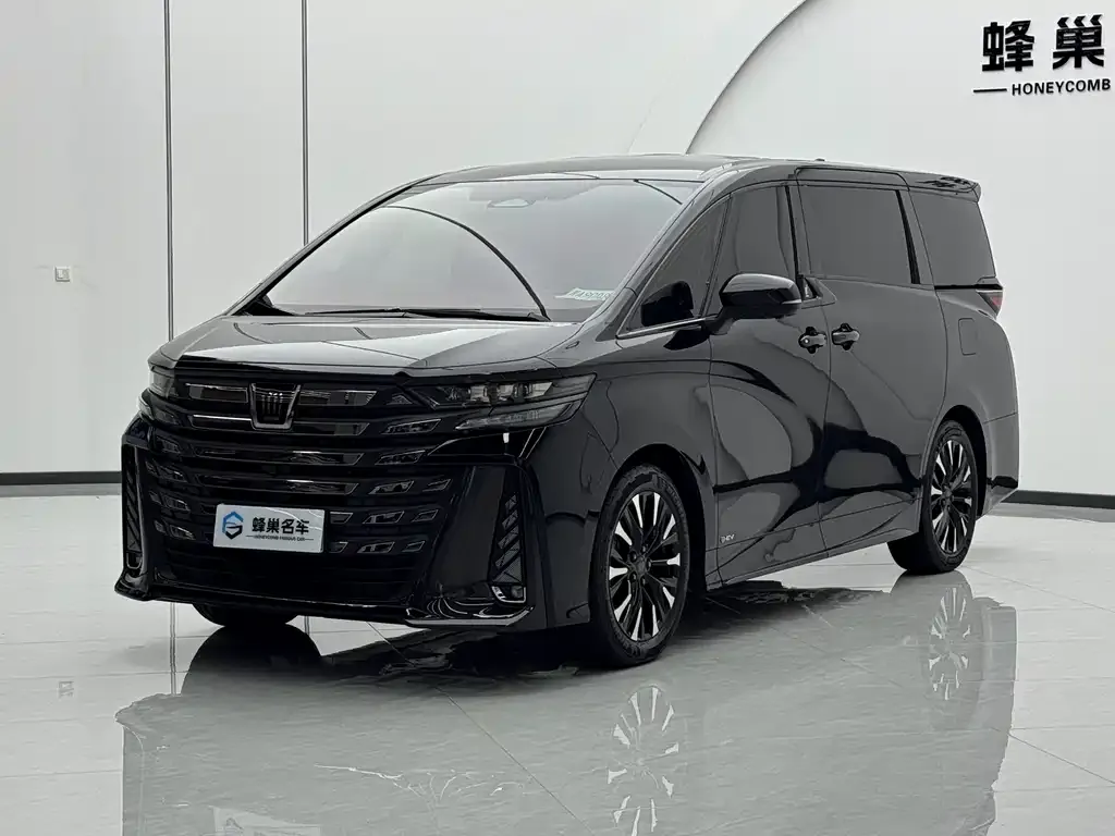 Toyota Vellfire 2024 из CN, фото 1