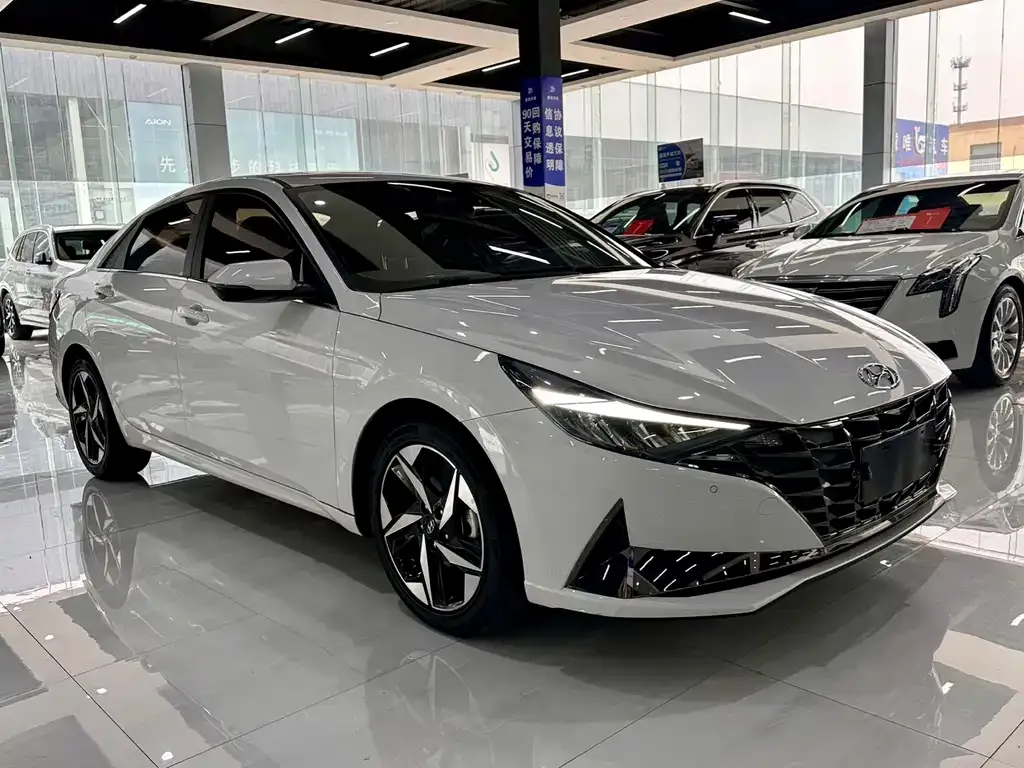 Hyundai Elantra 2022 из CN, фото 9