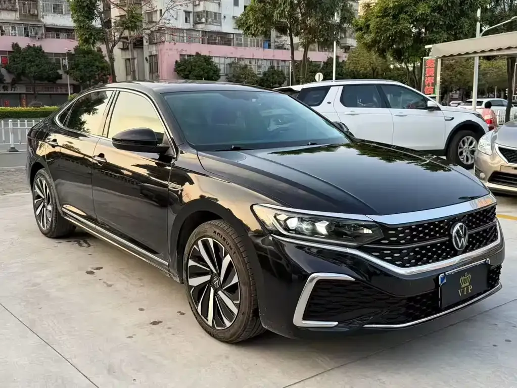 Volkswagen Passat 2022 из CN, фото 1