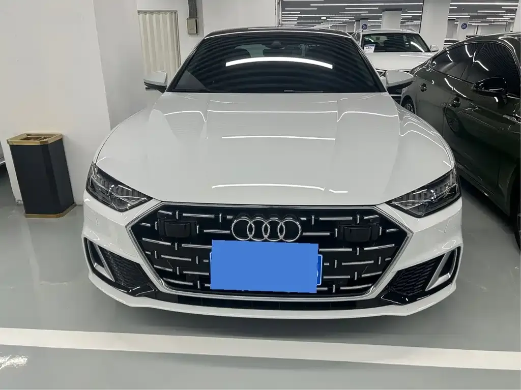 Audi A7L 2026 из CN, фото 9