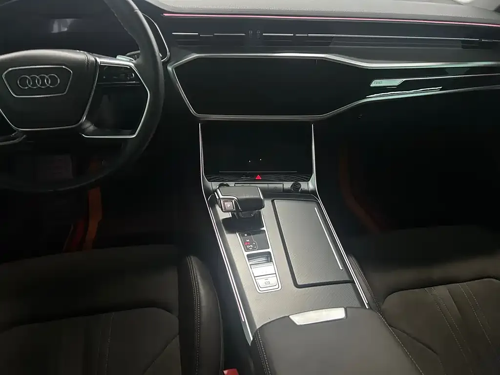 Audi A7L 2026 из CN, фото 5