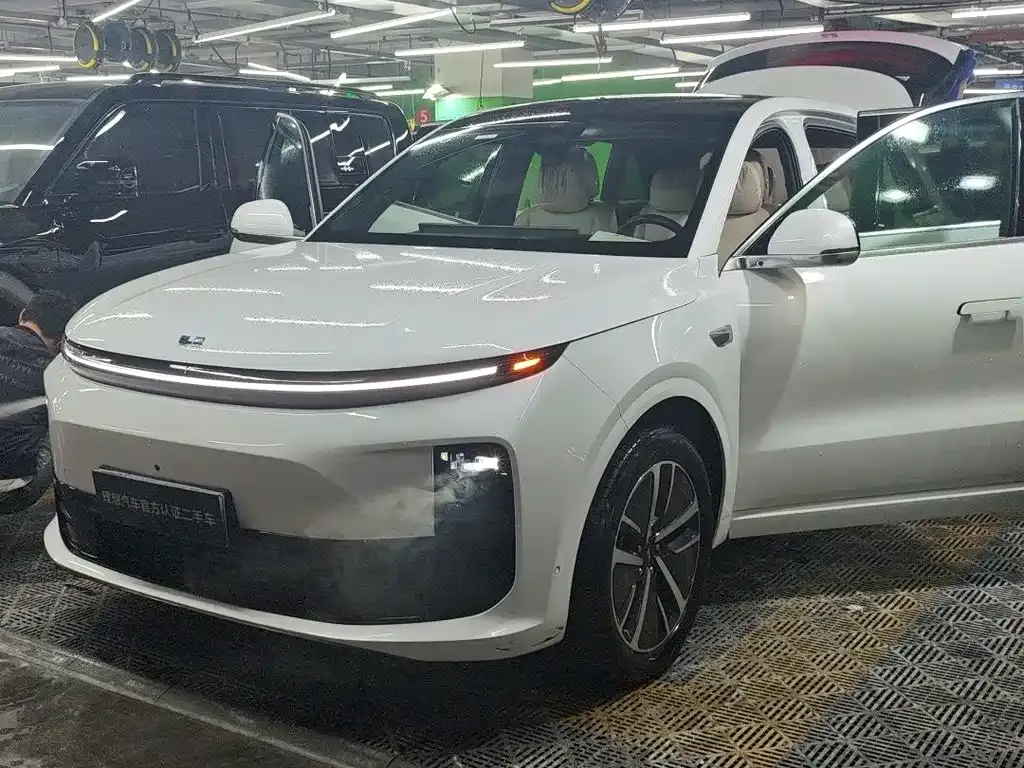 Li Auto L6 2024 из CN, фото 1