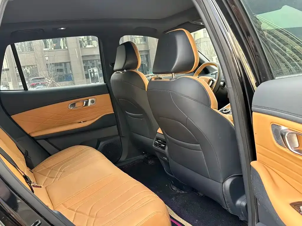 Geely 银河星舰7 2025 из CN, фото 8
