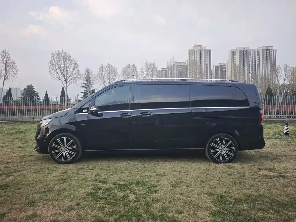 Mercedes-Benz V-Class 2025 из CN, фото 7