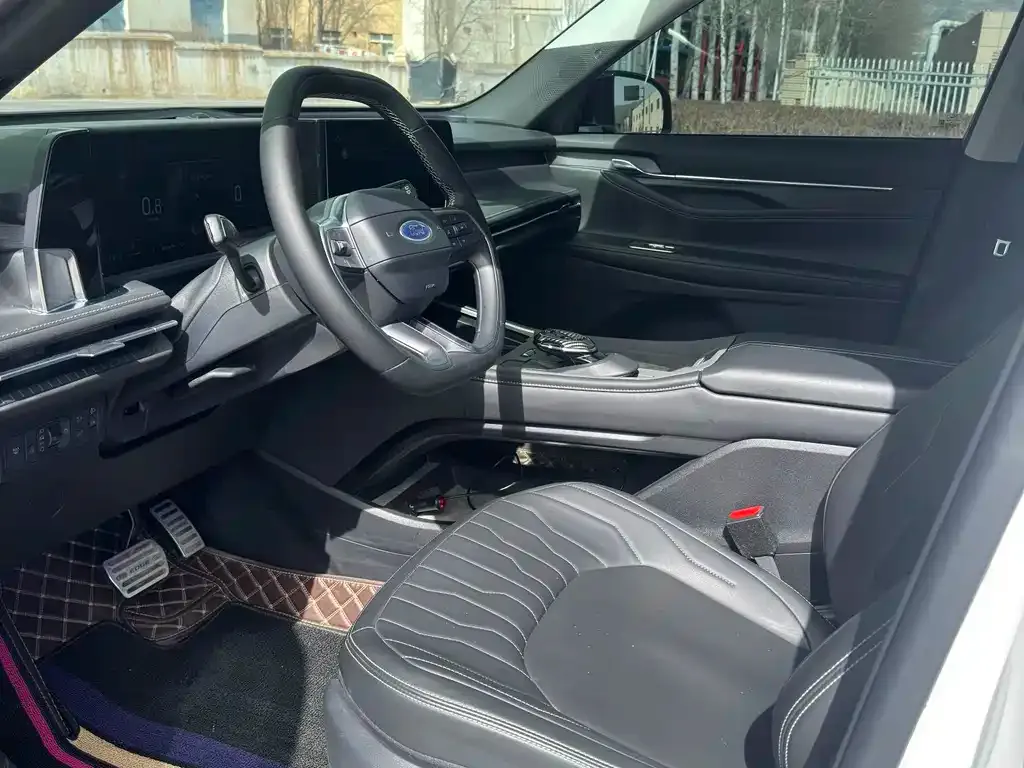 Ford Edge 2025 из CN, фото 3