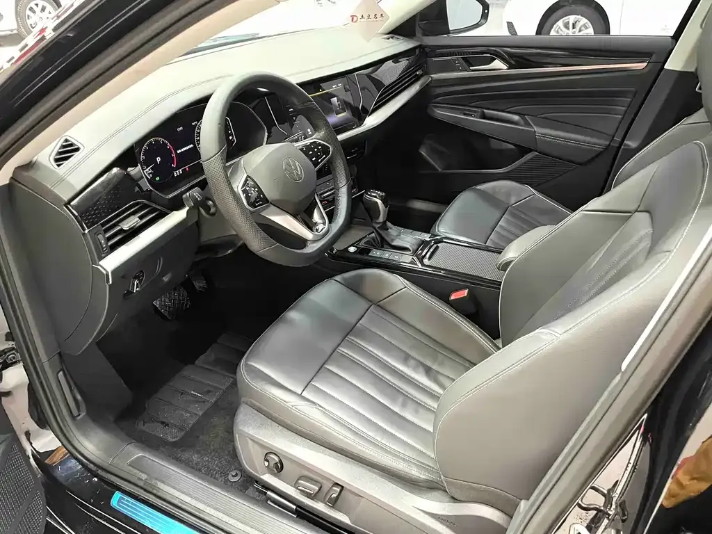 Volkswagen Passat — фото 5