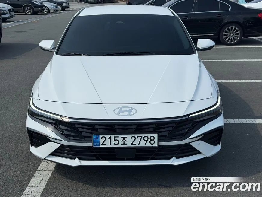 Hyundai AVANTE — фото 5