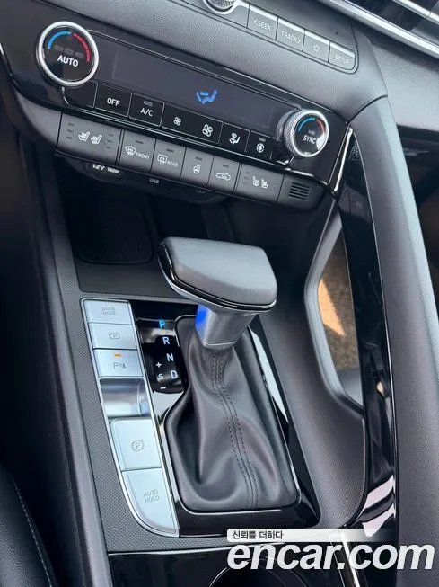 Hyundai AVANTE — фото 2