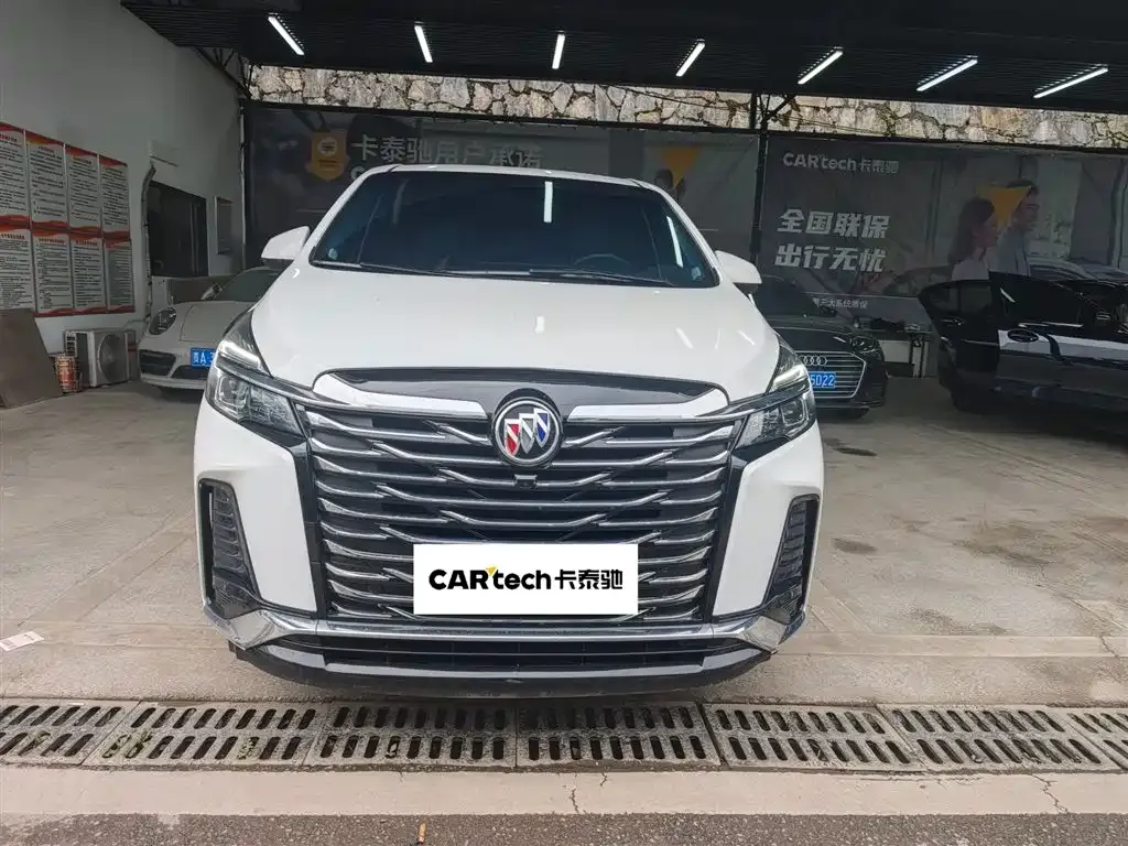 Buick GL8 2023 из CN, фото 9