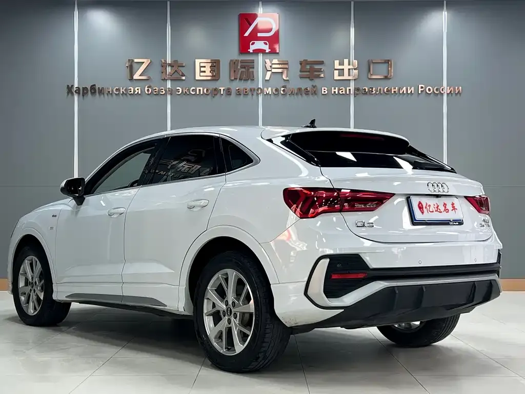Audi Q3 Sportback 2022 из CN, фото 10