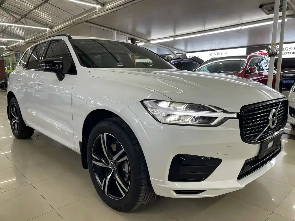 Volvo XC60 2021 из CN, фото 6