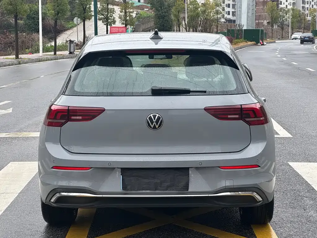 Volkswagen Golf 2025 из CN, фото 6