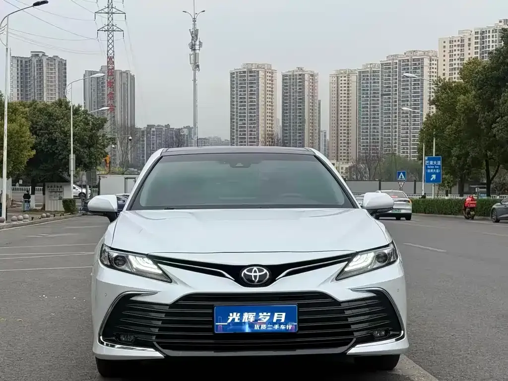 Toyota Camry 2022 из CN, фото 9