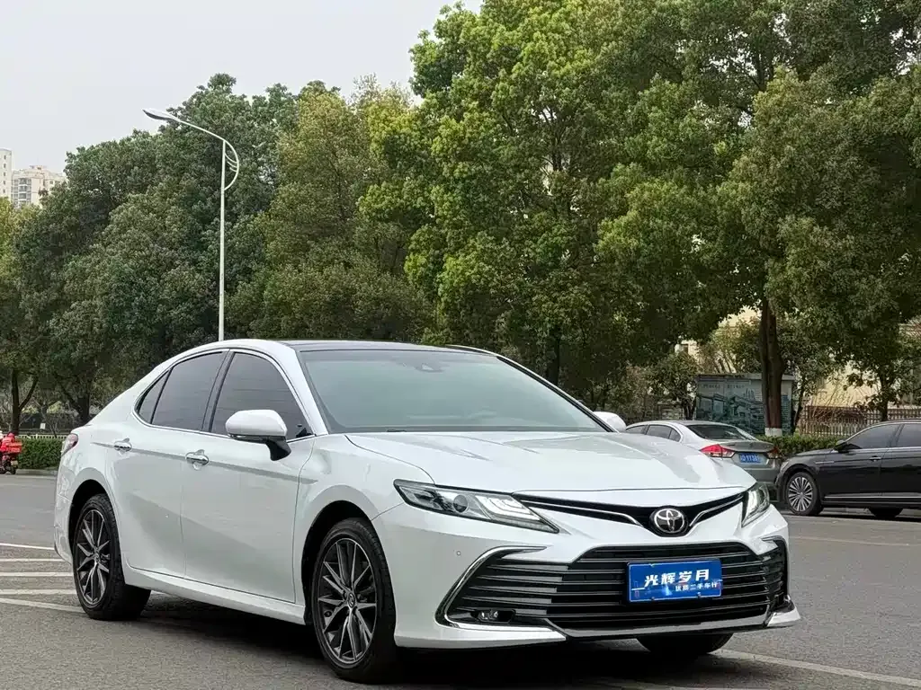 Toyota Camry 2022 из CN, фото 8
