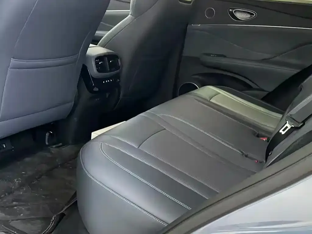BYD Hiace 07 DM-i 2025 из CN, фото 2