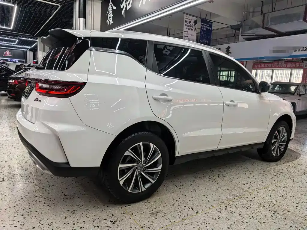 Geely Vision X6 — фото 2
