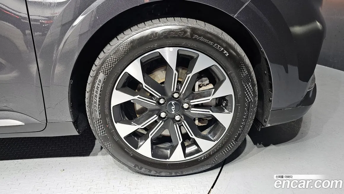 Kia Carnival 2023 из KR, фото 9